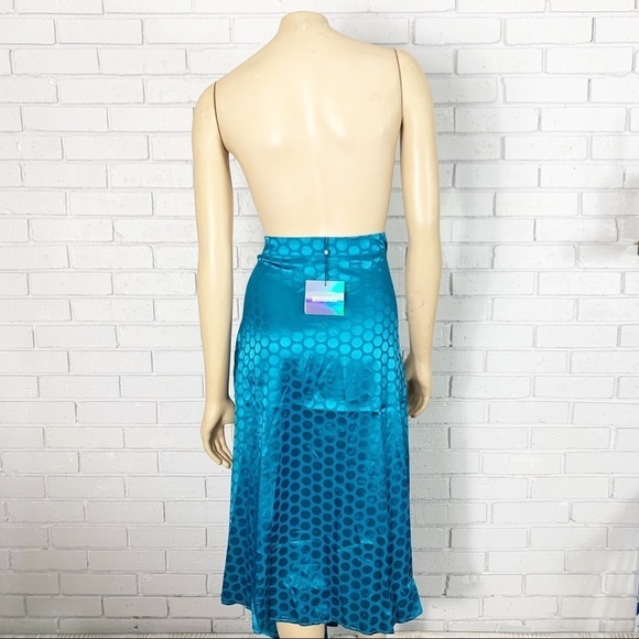 Missguided asymmetric midi skirt in teal polka dot - Picture 6 of 8
